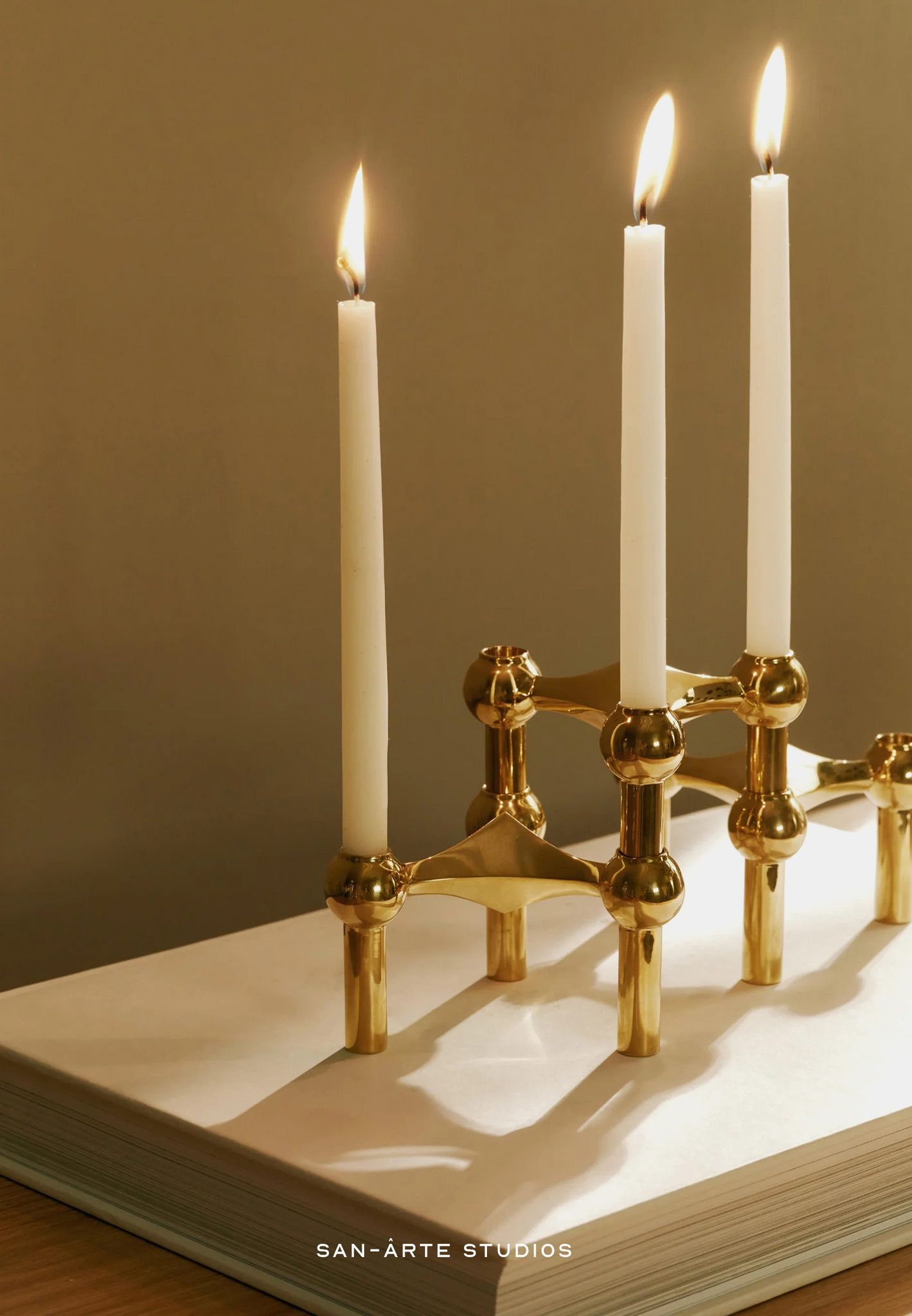 THE KINEX CANDLE HOLDER SET